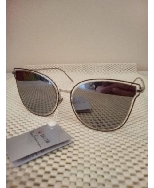 Атрактивни слънчеви очила Сребърни